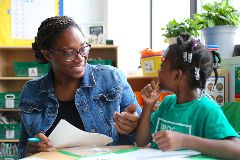 Volunteer in KIPP DC Classroom